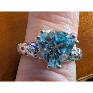 925 Sterling Silver Trillion Cut Blue Topaz & Diamond Ring Size 6.5